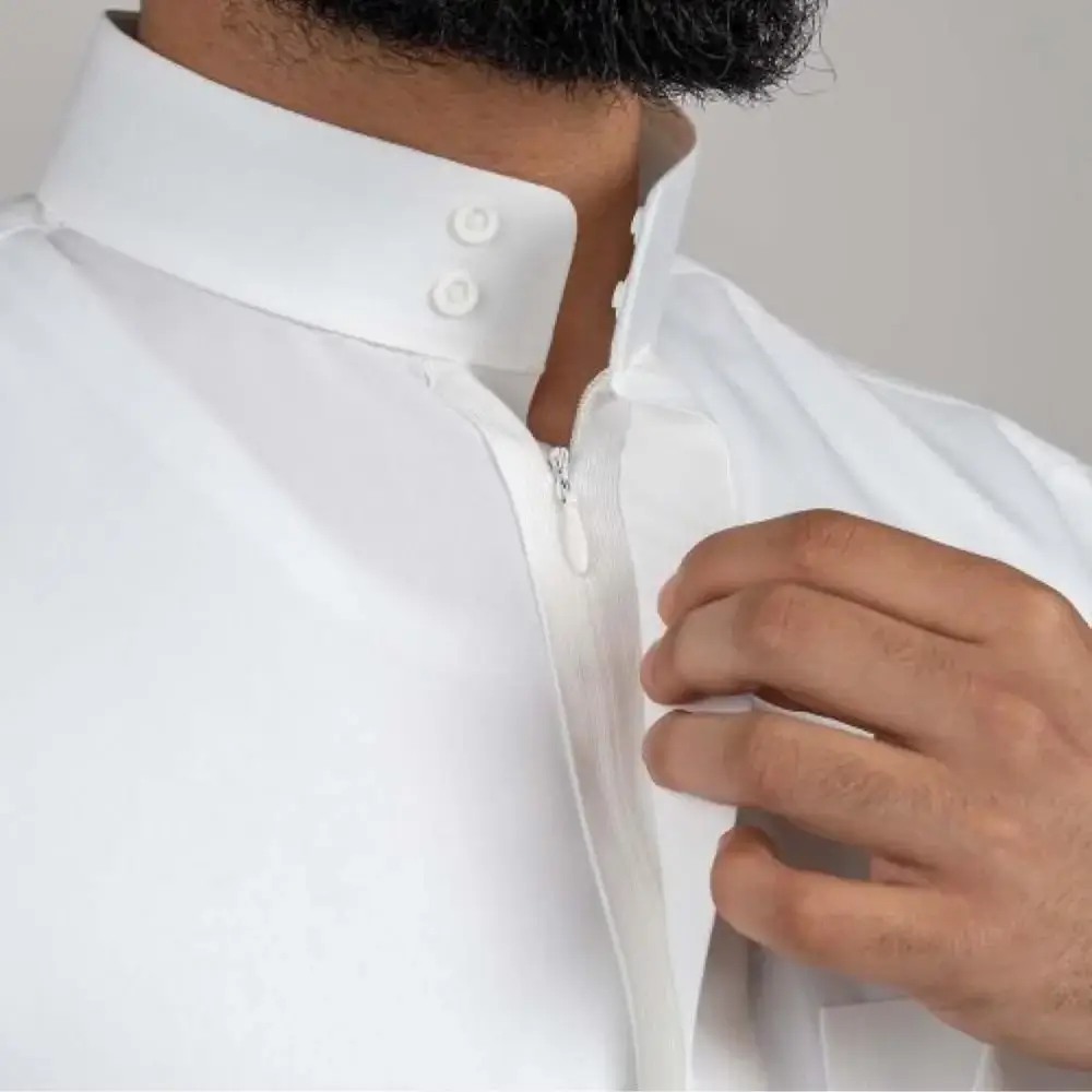 التفصيل الخاص مقابل الثوب الجاهز: أيهما أفضل؟